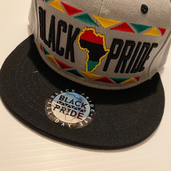 Black Pride SnapBack cap - Picture 2 of 5
